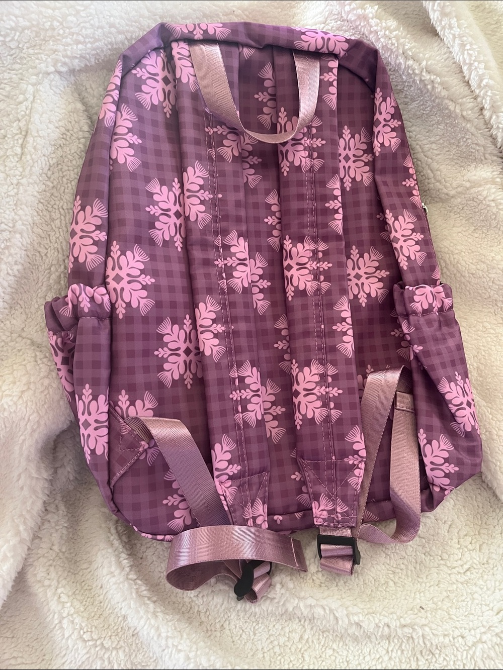 NWOT Hawaiian print floral Backpack - Picture 2 of 5